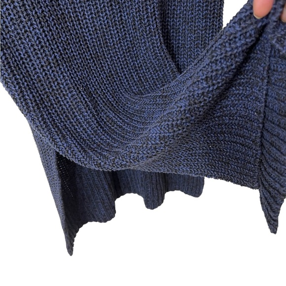 VINTAGE ANN TAYLOR CREW NECK SLEEVELESS SWEATER SZ L. HAS 12 1/2” SPLITS O/ SIDE - Picture 7 of 10